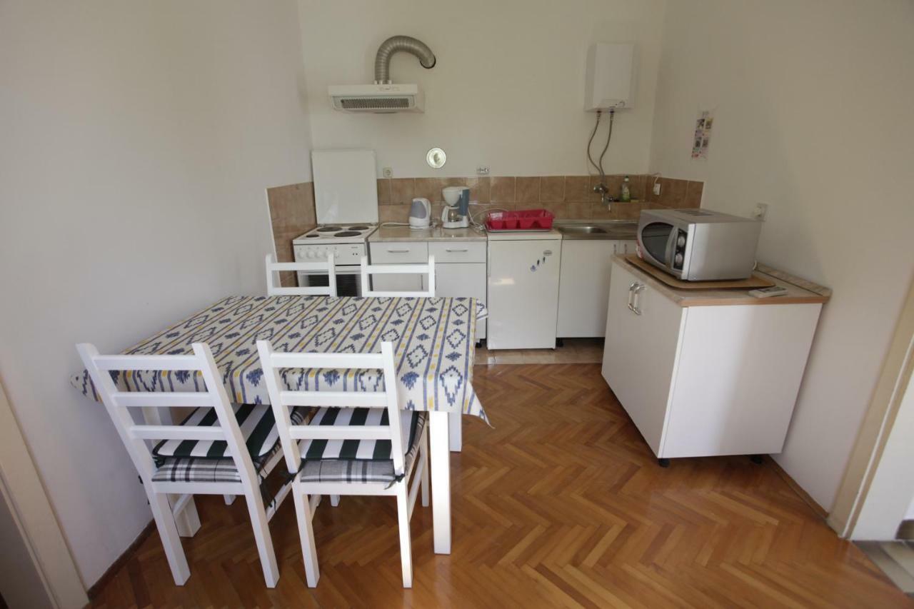 Guest House Balazevic Novi Vinodolski Ngoại thất bức ảnh