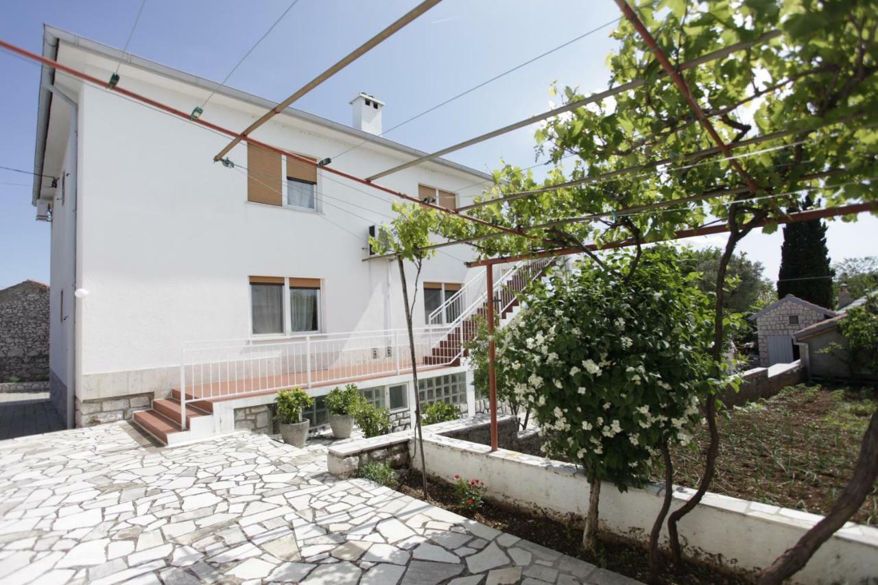 Guest House Balazevic Novi Vinodolski Ngoại thất bức ảnh